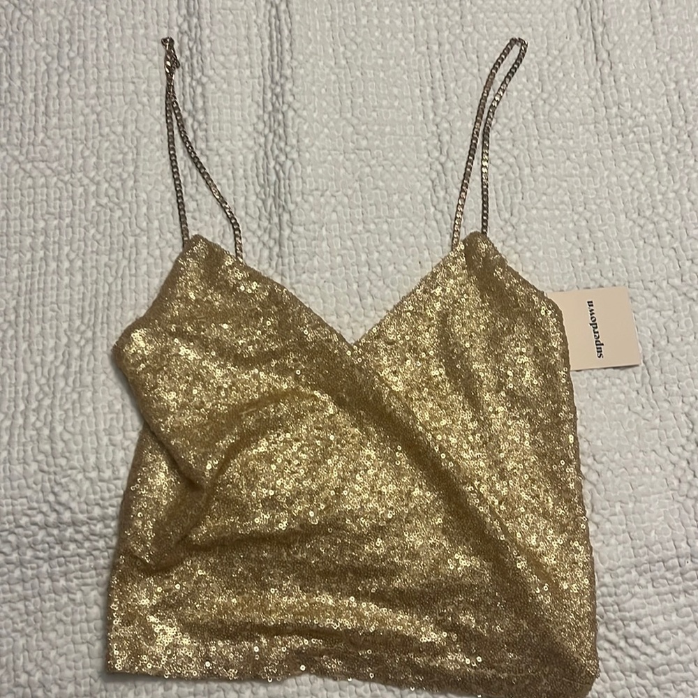 NWT halter top backless from super down
